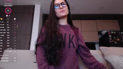 Elena online show from 05/27/26, 01:52