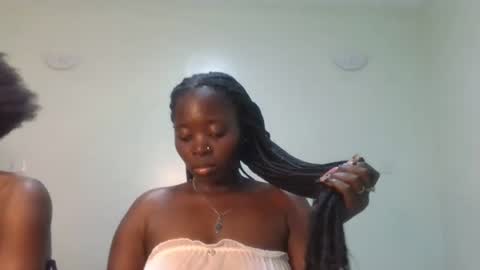 gud_lunah1 online show from 06/25/26, 10:53