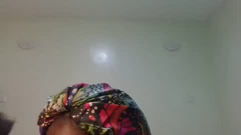 gud_lunah1 online show from 06/26/26, 03:44