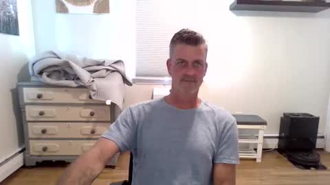 gudguy2025 online show from 06/05/26, 02:45