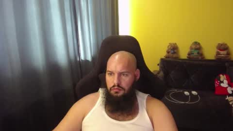 Snapshot of guessswho24 chatting on 09/14/25, 06:45 Ayan online show from 09/14/25, 06:45