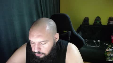 Snapshot of guessswho24 chatting on 09/25/25, 12:03 Ayan online show from 09/25/25, 12:03