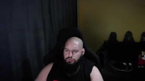 Snapshot of guessswho24 chatting on 10/08/25, 01:36 Ayan online show from 10/08/25, 01:36