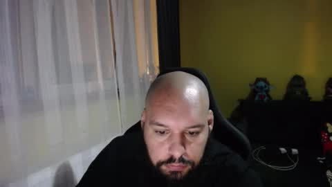 Snapshot of guessswho24 chatting on 10/13/25, 06:41 Ayan online show from 10/13/25, 06:41