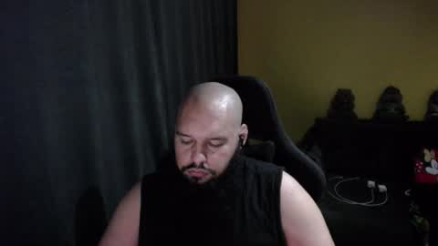 Snapshot of guessswho24 chatting on 11/05/25, 12:21 Ayan online show from 11/05/25, 12:21