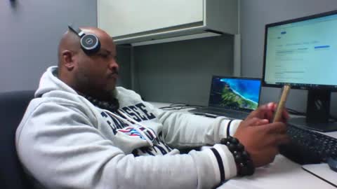 guidedhandstech online show from 02/07/25, 03:08