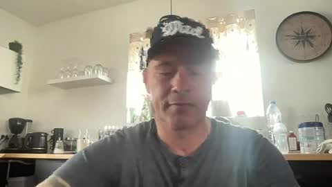 guil0 online show from 07/05/26, 06:48