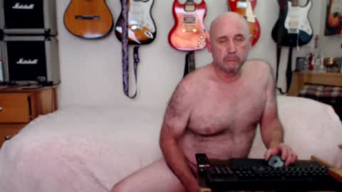 Mario online show from 01/06/25, 07:24