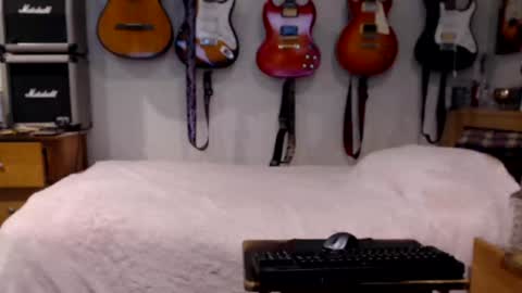 Mario online show from 01/07/25, 03:33