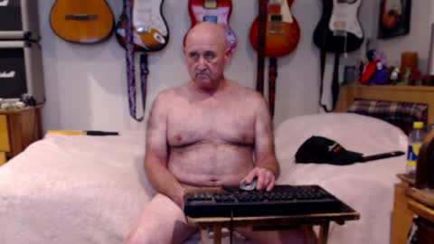 Mario online show from 02/04/25, 06:25