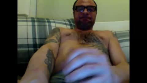 Snapshot of gulliverfuck chatting on 05/20/26, 10:38 Gulliver online show from 05/20/26, 10:38
