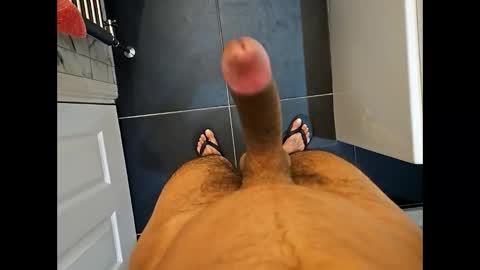 Snapshot of gullu8979 chatting on 11/09/25, 05:44 Franky online show from 11/09/25, 05:44