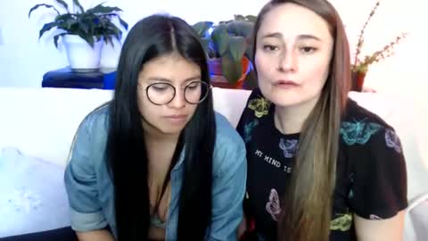 Vane blonde and Hazell black hair online show from 02/12/25, 09:22