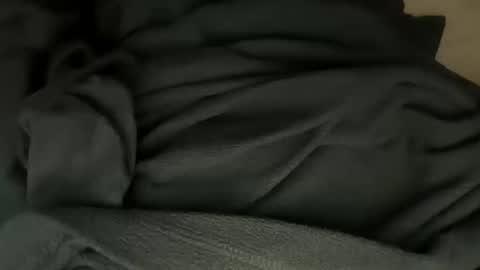 Snapshot of gumbywanna chatting on 01/19/26, 05:44 gumbywanna online show from 01/19/26, 05:44
