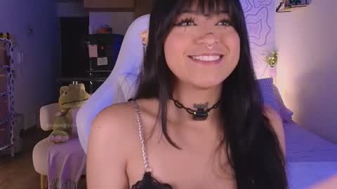 Snapshot of gummysaurus chatting on 06/18/26, 12:55 S online show from 06/18/26, 12:55