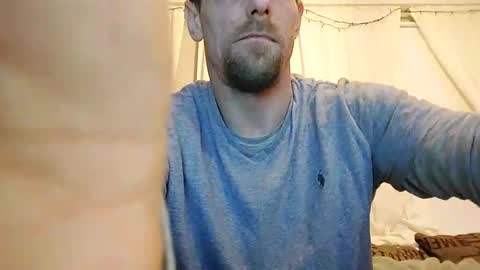 Snapshot of gunnarssonbenni33 chatting on 03/07/26, 08:17 gunnarssonbenni33 online show from 03/07/26, 08:17
