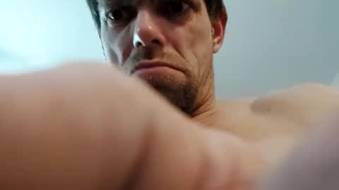 Snapshot of gunnarssonbenni33 chatting on 04/18/26, 08:53 gunnarssonbenni33 online show from 04/18/26, 08:53