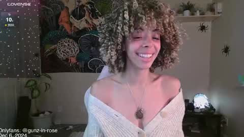 Kylie online show from 12/06/24, 05:11