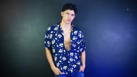 Snapshot of guts_x chatting on 10/07/25, 05:54 Guts online show from 10/07/25, 05:54