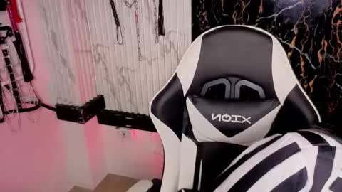 Miss online show from 10/29/25, 04:09