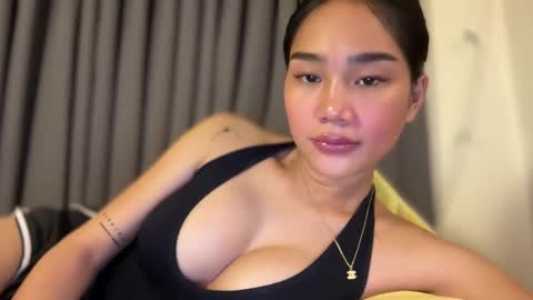 Snapshot of gwapangahas chatting on 04/08/26, 11:54 Alexa online show from 04/08/26, 11:54