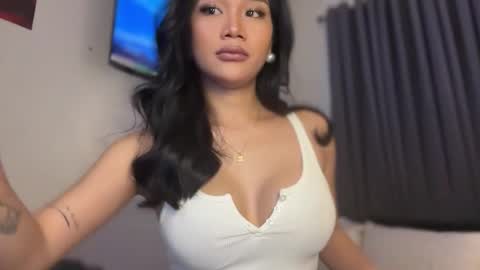 Snapshot of gwapangahas chatting on 04/29/26, 01:32 Alexa online show from 04/29/26, 01:32