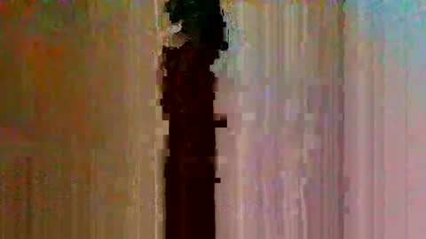 Snapshot of gwenn24 chatting on 06/08/26, 02:12 gwenn24 online show from 06/08/26, 02:12