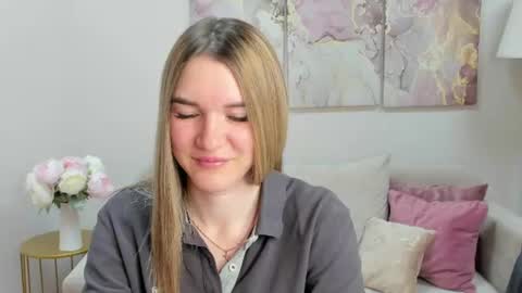 gwensmitt online show from 06/13/26, 10:08