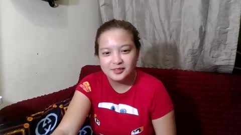 Snapshot of gwyneth2001 chatting on 06/14/26, 07:32 Im Gwyneth From Philippines pinkheart69 online show from 06/14/26, 07:32