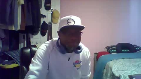 Snapshot of gyesaw1970 chatting on 11/07/25, 06:08 gyesaw1970 online show from 11/07/25, 06:08