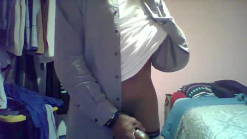 Snapshot of gyesaw1970 chatting on 11/19/25, 05:40 gyesaw1970 online show from 11/19/25, 05:40