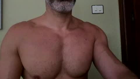 Snapshot of gymvlc chatting on 07/28/26, 10:54 gymvlc online show from 07/28/26, 10:54