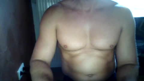 Snapshot of gymxxx_ chatting on 01/19/25, 11:45 gymxxx_ online show from 01/19/25, 11:45