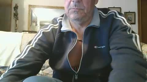 gyrdy online show from 02/09/25, 05:22