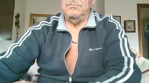 gyrdy online show from 02/15/25, 02:00