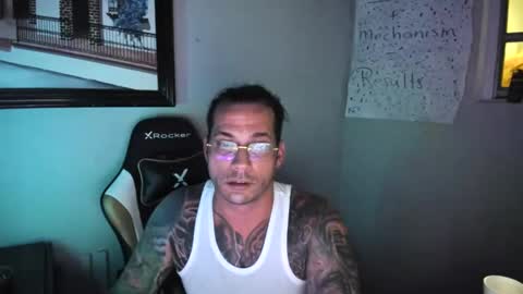Snapshot of h0lysin chatting on 02/19/25, 05:05 Alejandro 3 online show from 02/19/25, 05:05