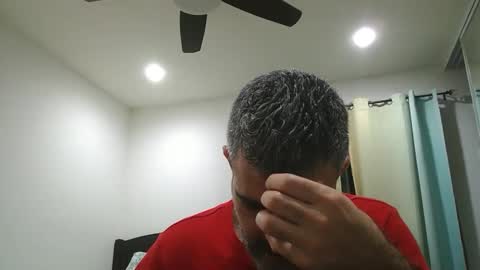 Snapshot of h0nest84 chatting on 12/07/24, 08:00 h0nest84 online show from 12/07/24, 08:00