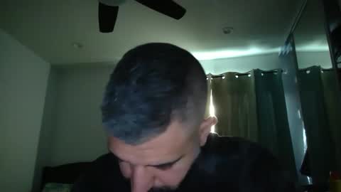 Snapshot of h0nest84 chatting on 12/21/24, 04:14 h0nest84 online show from 12/21/24, 04:14