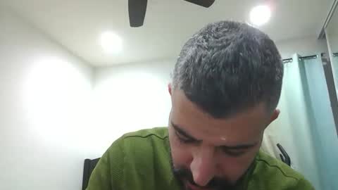 Snapshot of h0nest84 chatting on 12/27/24, 06:20 h0nest84 online show from 12/27/24, 06:20