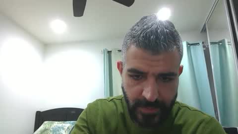 Snapshot of h0nest84 chatting on 12/30/24, 08:21 h0nest84 online show from 12/30/24, 08:21