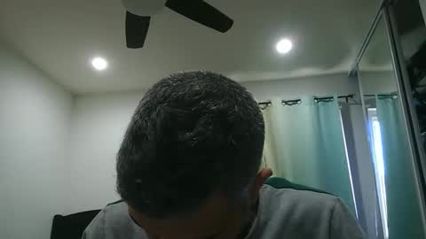 Snapshot of h0nest84 chatting on 01/01/25, 06:49 h0nest84 online show from 01/01/25, 06:49