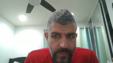 Snapshot of h0nest84 chatting on 02/16/25, 05:26 h0nest84 online show from 02/16/25, 05:26