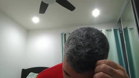 Snapshot of h0nest84 chatting on 02/22/25, 05:34 h0nest84 online show from 02/22/25, 05:34