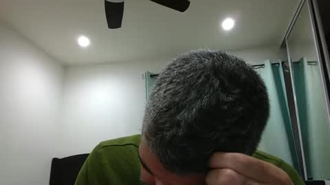 Snapshot of h0nest84 chatting on 03/02/25, 01:36 h0nest84 online show from 03/02/25, 01:36