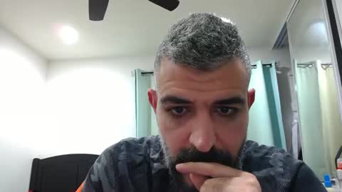 Snapshot of h0nest84 chatting on 03/10/25, 03:01 h0nest84 online show from 03/10/25, 03:01