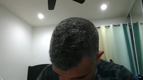 Snapshot of h0nest84 chatting on 03/12/25, 05:57 h0nest84 online show from 03/12/25, 05:57