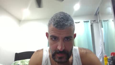 Snapshot of h0nest84 chatting on 09/22/25, 12:45 h0nest84 online show from 09/22/25, 12:45