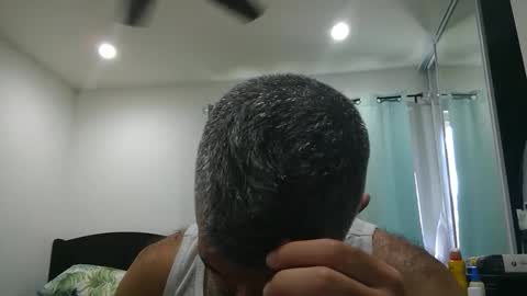 Snapshot of h0nest84 chatting on 09/27/25, 05:51 h0nest84 online show from 09/27/25, 05:51