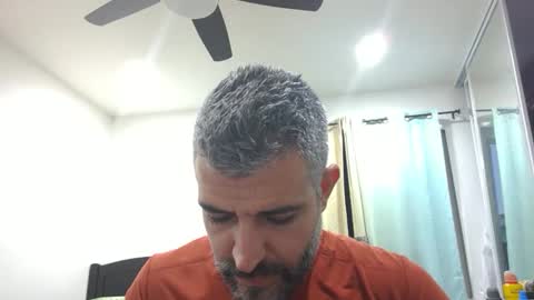 Snapshot of h0nest84 chatting on 10/02/25, 01:45 h0nest84 online show from 10/02/25, 01:45