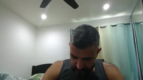 Snapshot of h0nest84 chatting on 10/12/25, 05:56 h0nest84 online show from 10/12/25, 05:56